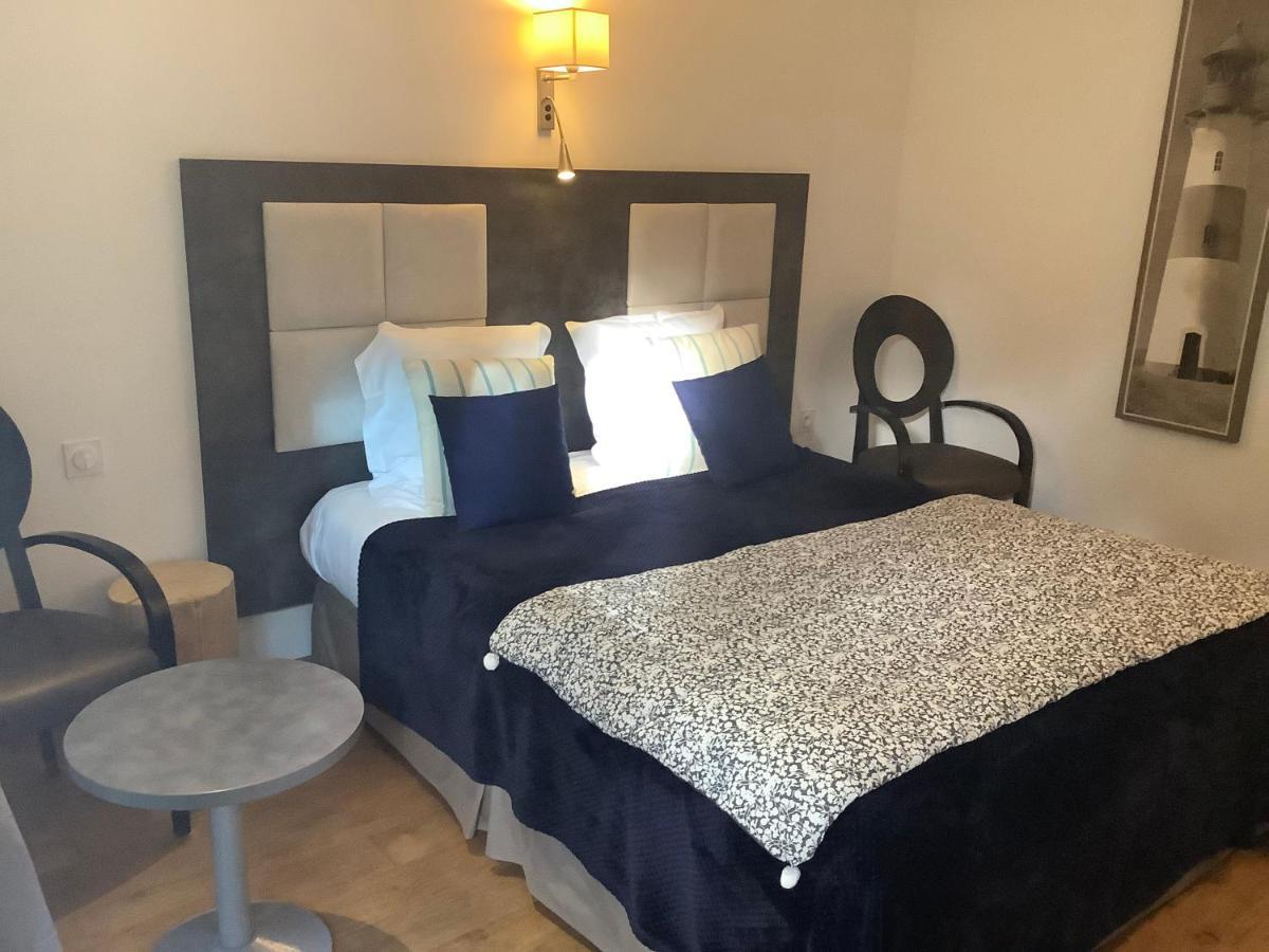 Hotel Monet La Riviere-Saint-Sauveur Екстер'єр фото